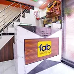 Fabexpress Raj Palace - 1 Km To Sakinaka Metro
