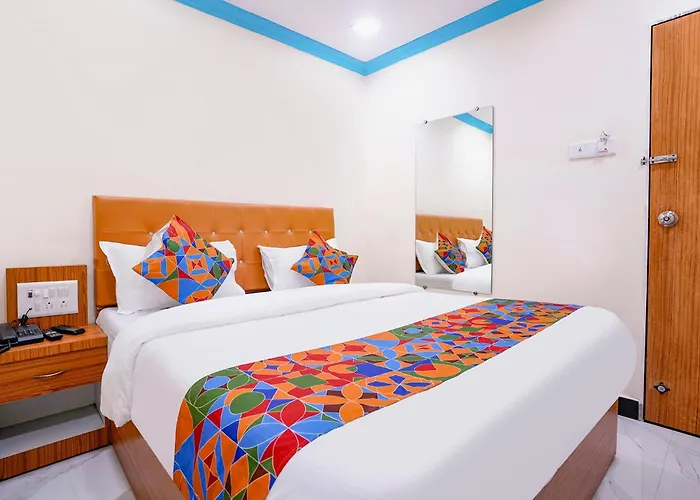 Fabexpress Raj Palace - 1 Km To Sakinaka Metro