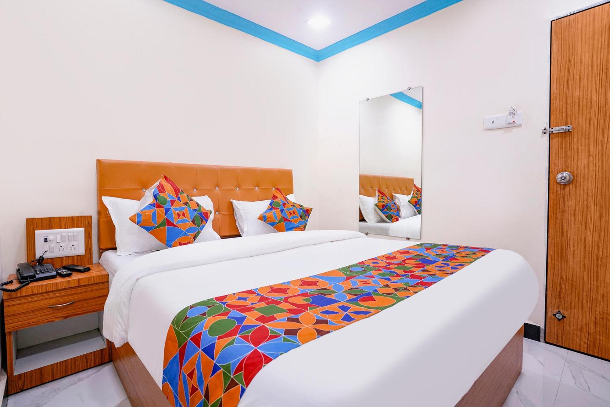 Hotel Fabexpress Raj Palace Bombaj